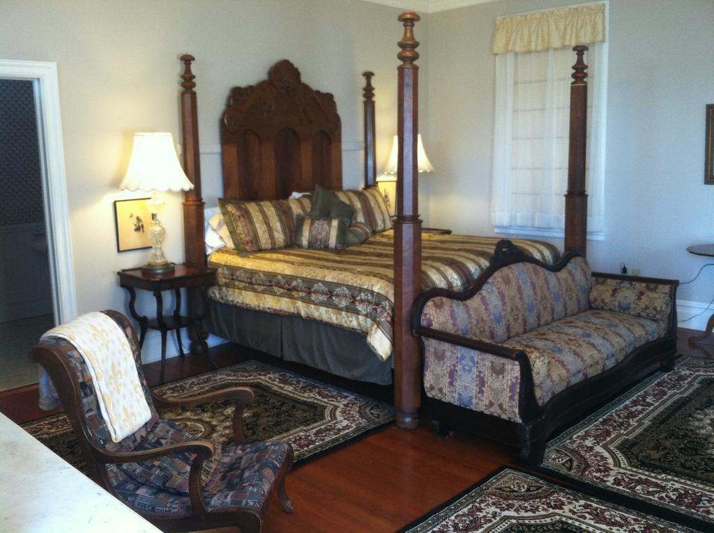 Corners Mansion Inn - A Bed And Breakfast Vicksburg Δωμάτιο φωτογραφία