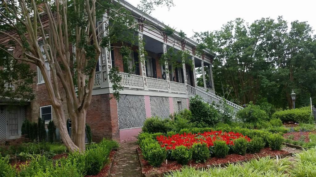 Corners Mansion Inn - A Bed And Breakfast Vicksburg Εξωτερικό φωτογραφία