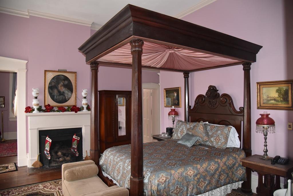 Corners Mansion Inn - A Bed And Breakfast Vicksburg Εξωτερικό φωτογραφία