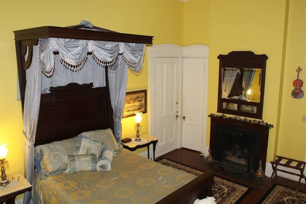 Corners Mansion Inn - A Bed And Breakfast Vicksburg Εξωτερικό φωτογραφία