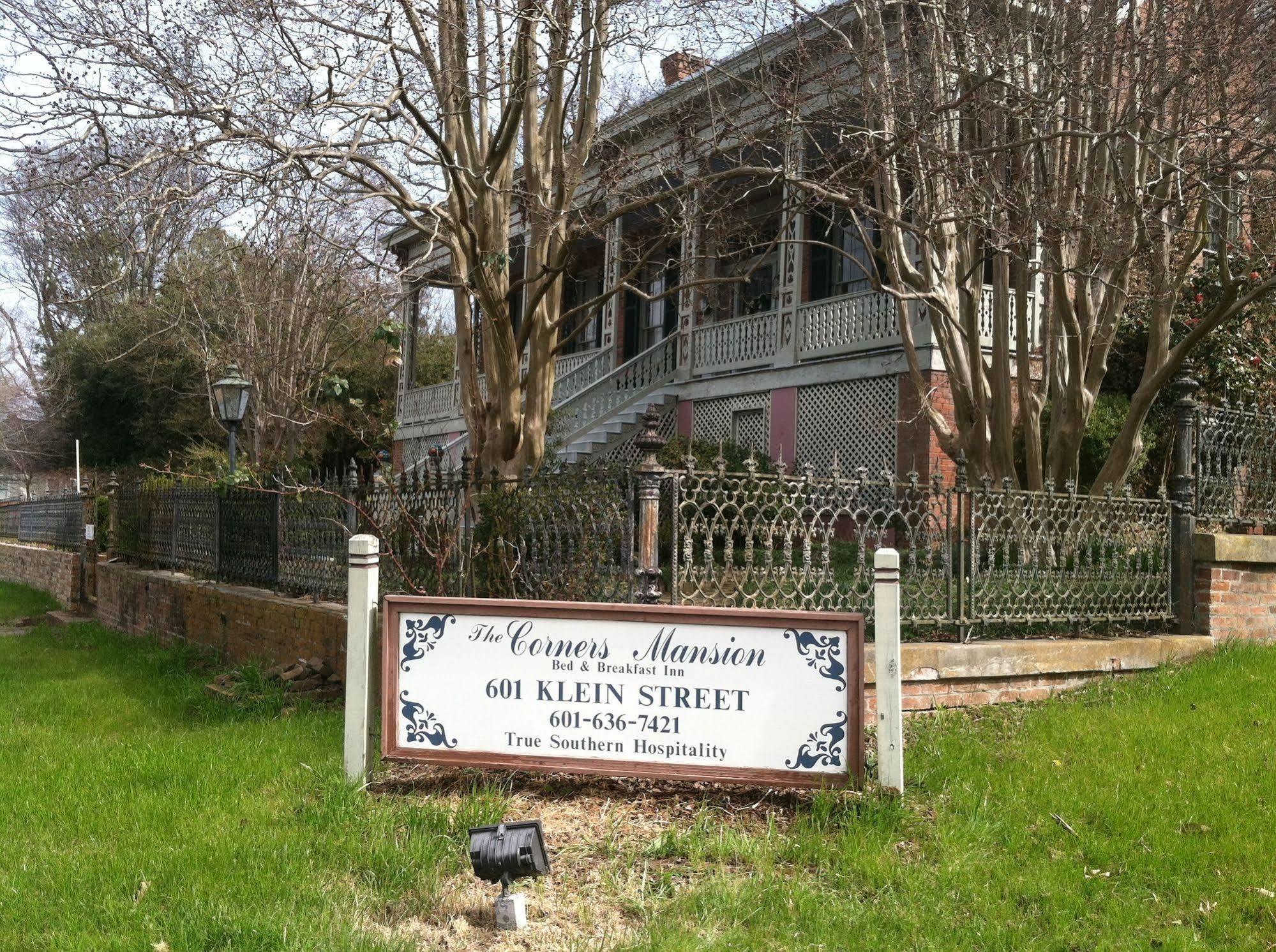 Corners Mansion Inn - A Bed And Breakfast Vicksburg Εξωτερικό φωτογραφία